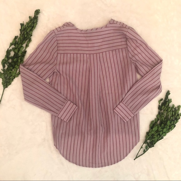 BCBG MAX Azria Wrap Hem Long Sleeve Woven Top NWT - Picture 5 of 7